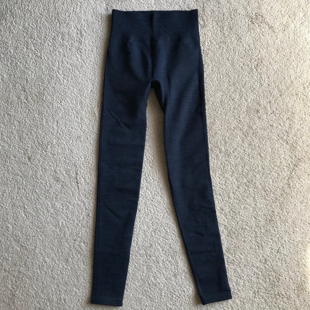 Uniqlo Heat Tech Seamless Leggings XS